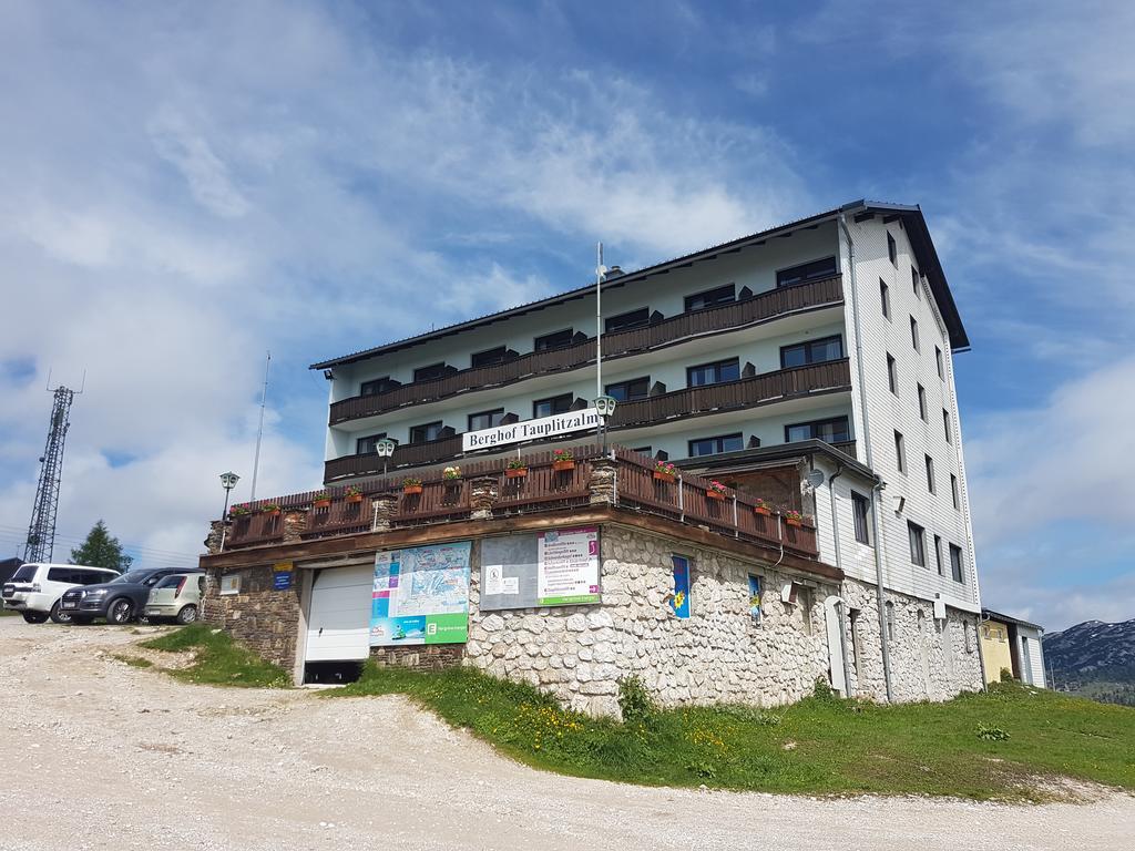 Hotel Berghof Tauplitzalm Bagian luar foto